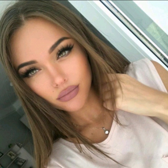 myla_black